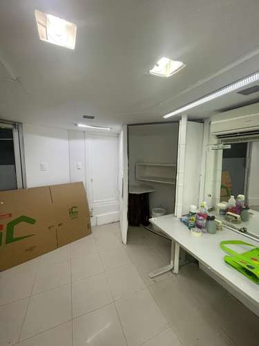 SE ALQUILA LOCAL COMERCIAL EN DIAMOND MALL - Imagen 8