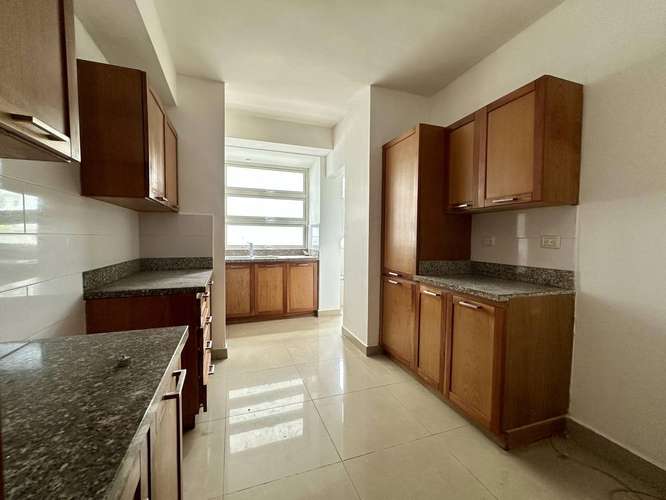 Apartamento en alquiler- Ens Paraíso - Imagen 9