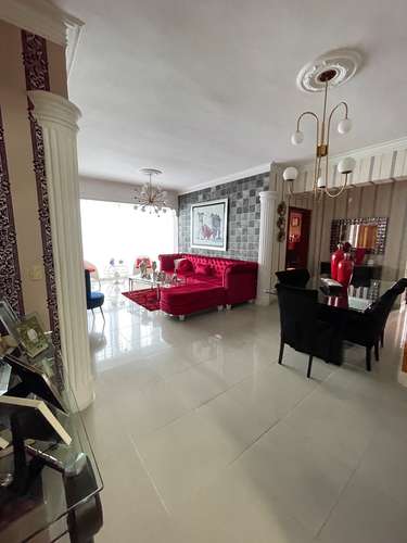 Venta apartamento en Miraflores de 3 habitaciones c/u con u baño - Imagen 2