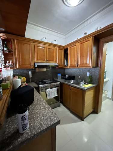 Venta apartamento en Miraflores de 3 habitaciones c/u con u baño - Imagen 6