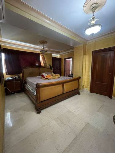 Venta amplio apartamento clásico en Naco  - Imagen 11