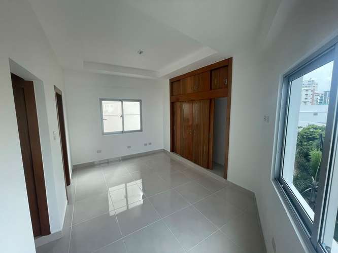 *SE VENDE* Apartamento en *LOS CACICAZGOS*, de 2 Habitaciones + Oficina, caracteristicas:  TOTAL: 148 m², destinados a;  - Imagen 5