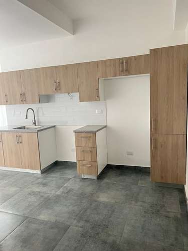 Apartamento Nuevo En Venta De 1 Hab. En Evaristo Morales, Distrito Nacional. - Imagen 3