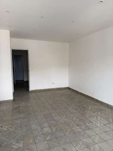 Apartamento 3er. Nivel en Zona Colonial de tres habitaciones - Imagen 2