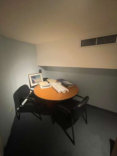 Oficina amoblado en alquiler - Viejo Arroyo Hondo - Imagen 4