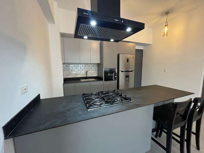 Apartamento VENTA en Naco de UNA Habitación con Línea Blanca - Imagen 6