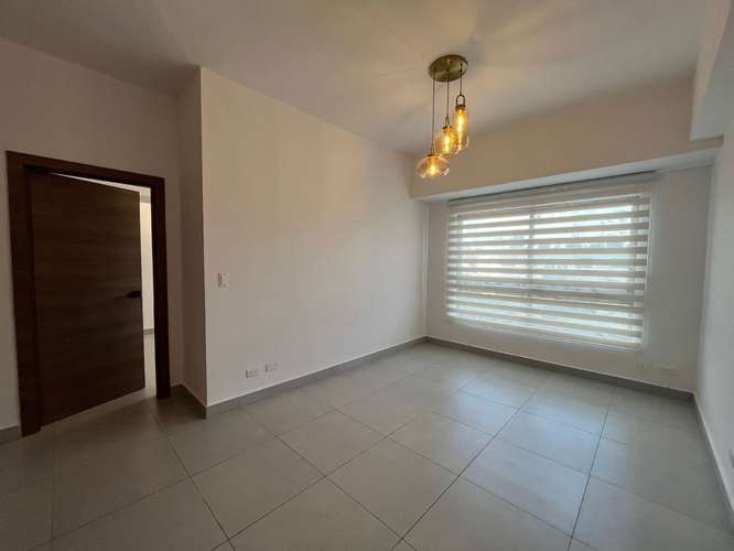 Apartamento VENTA en Naco de UNA Habitación con Línea Blanca - Imagen 2