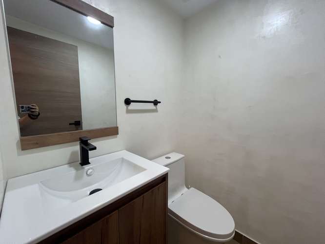 Apartamento VENTA en Naco de UNA Habitación con Línea Blanca - Imagen 10