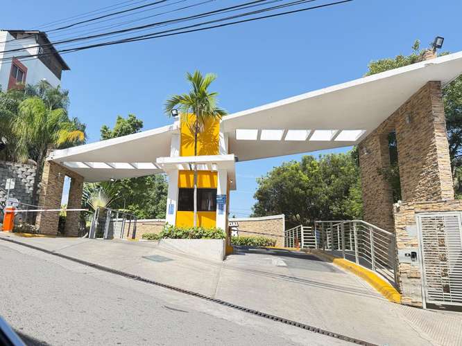 Apartamento en venta en LP 8, Santo Domingo Oeste