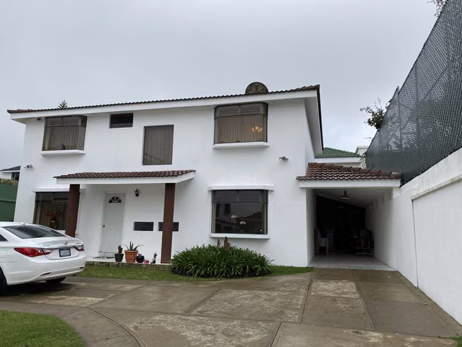 ¡Se venden casas en Los Diamantes, complejo de 3 lindas casas, amplio terreno, ideal para inversión o vivienda familiar! - Imagen 20