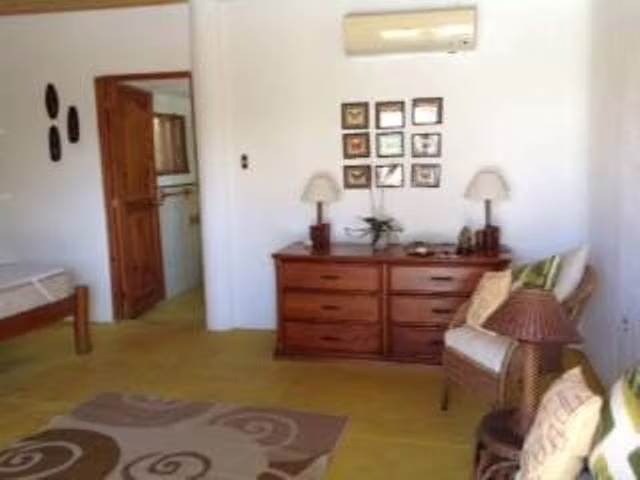 Bungalows en Venta o Renta Monterrico
