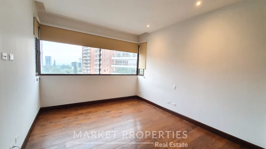 Apartamento en renta Zona 14 de 2 habitaciones, Tiffany 5ta. Avenida I Valor $1800.00