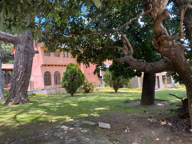 Propiedad en venta en Santa Lucía Milpas Altas, ideal vivienda o comercio