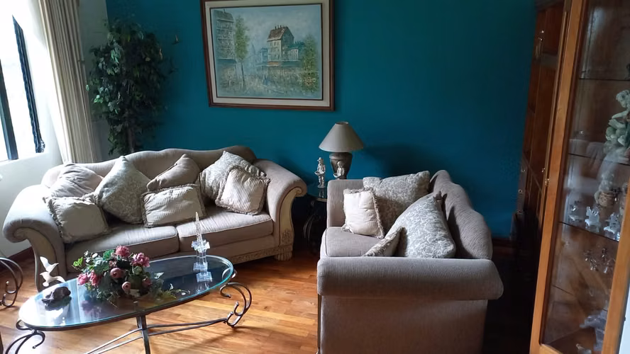 Se vende casa en Kendall, Carretera al Salvador, Fraijanes.