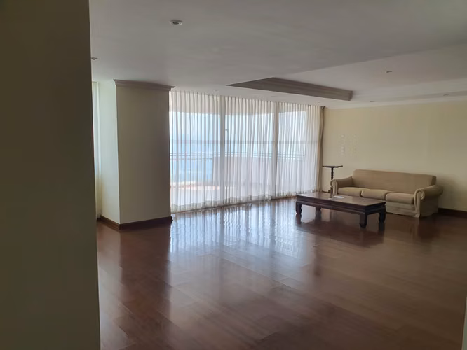 Alquiler Apartamento Tintoreto Zona 14