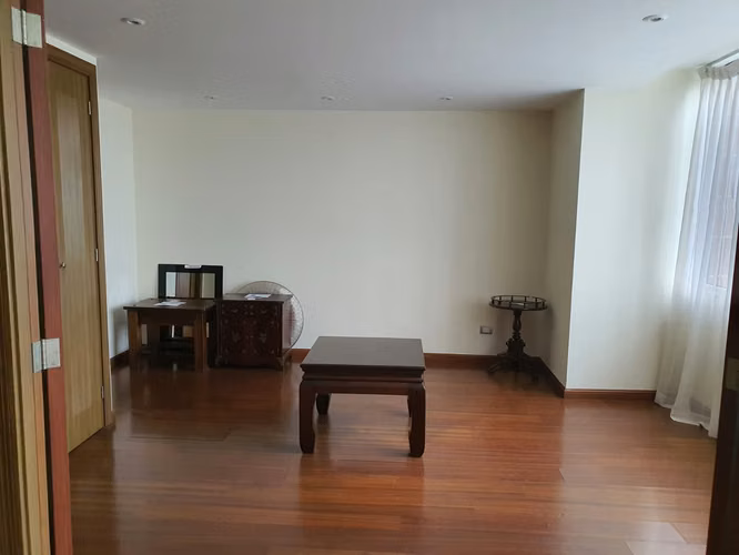 Alquiler Apartamento Tintoreto Zona 14