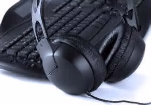 Transcripciones de Archivos de Audio, Vídeo o Texto al Oído