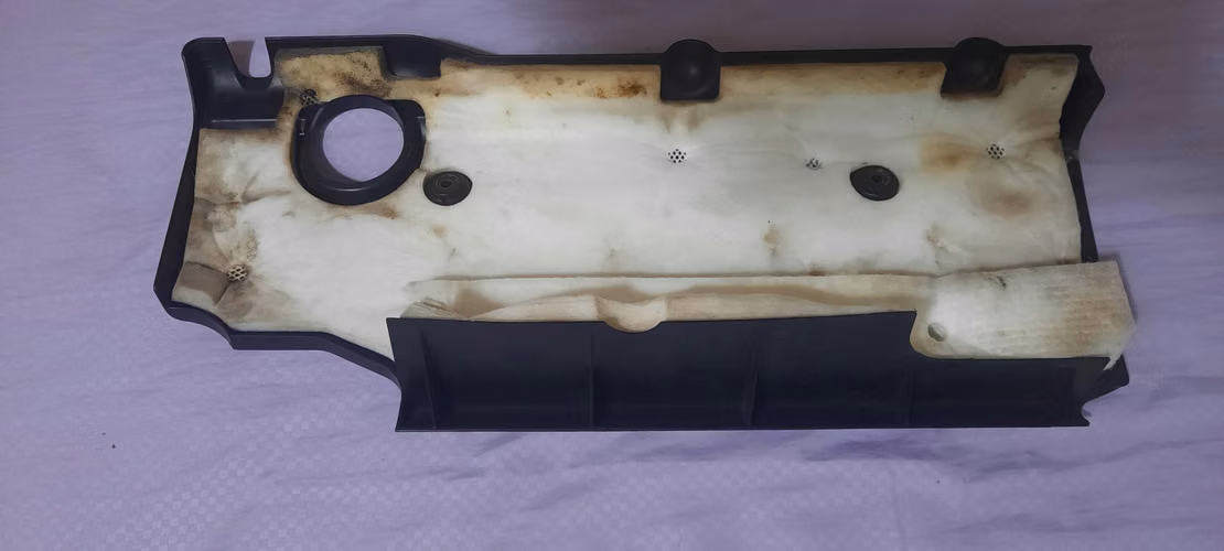 Tapadera  para motor de Toyota Rav 2007 al 2011  V V T- I   16 VALVE - Imagen 4