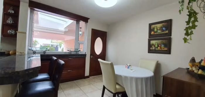 Casa en Venta en Vila Verde Fraijanes
