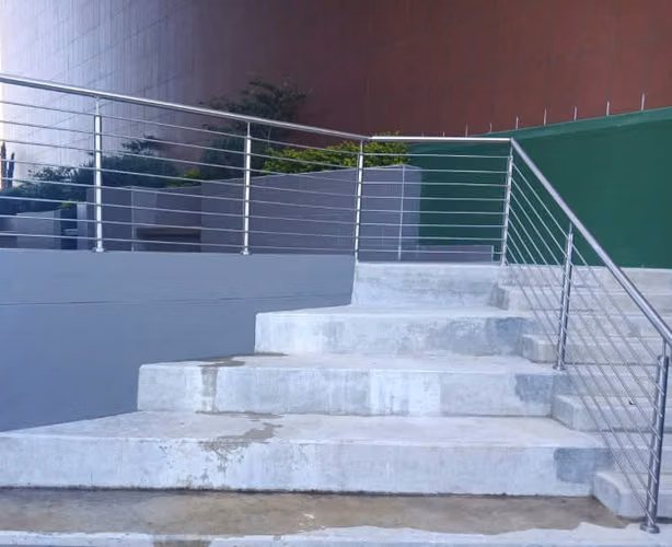 Edificio en Alquiler en zona 10 - Por estrenar !!