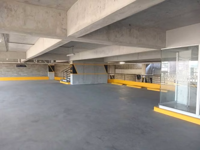 Edificio en Alquiler en zona 10 - Por estrenar !!