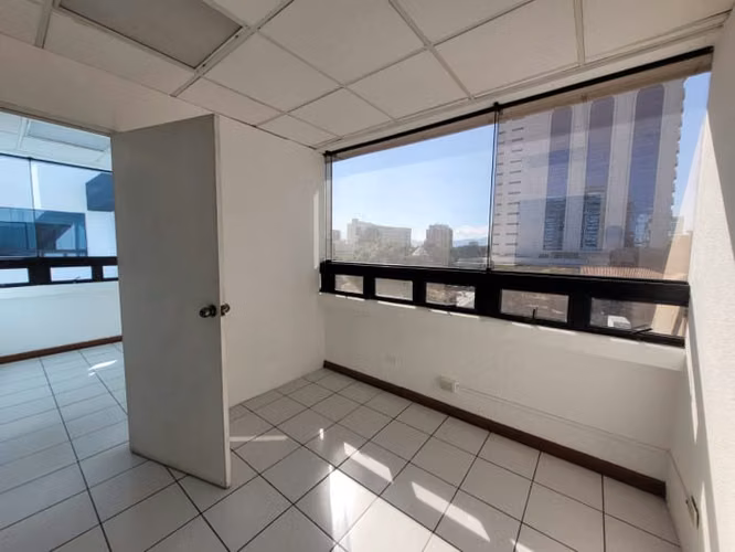Renta de Oficina en zona Centrica de Guatemala