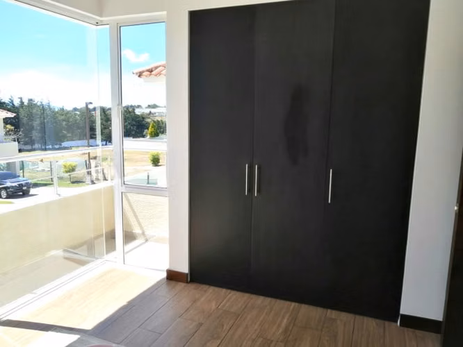 Casa en Venta en Residencial Portal del Bosque