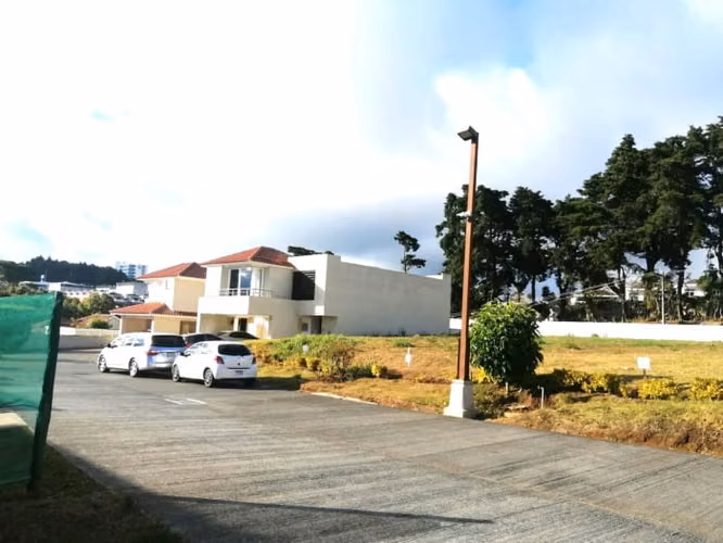 Terreno en Venta en Condominio Carretera al Salvador