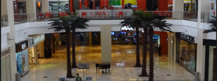 Local en renta en Centro comercial Pradera en zona 10