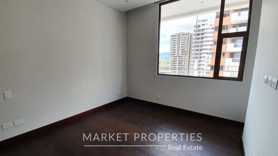 Apartamento en alquiler zona 14 de 2 habitaciones Echo
