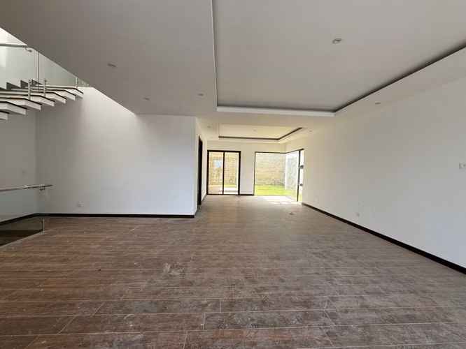 Ultimas casas en venta en Lomas de San Isidro, cluster Altos. - Imagen 8