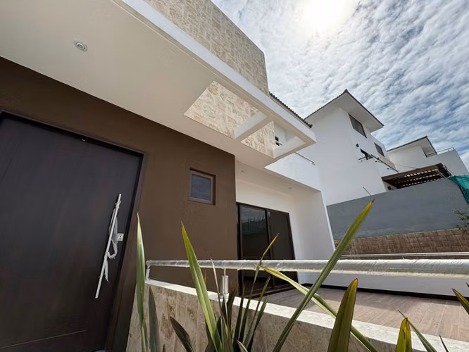 Ultimas casas en venta en Lomas de San Isidro, cluster Altos. - Imagen 4