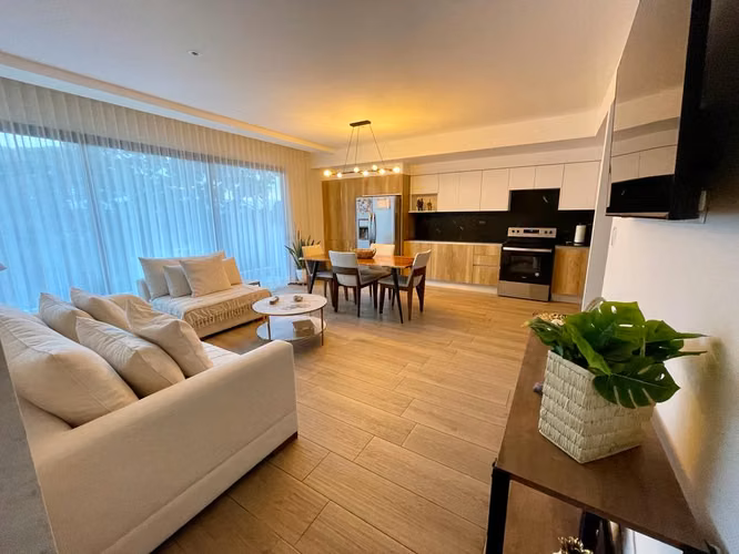 Lindo Apartamento amueblado en venta Edificio Naridia, zona 14. - Imagen 4