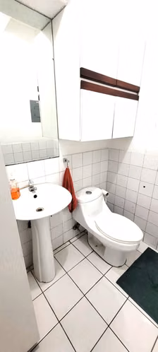 Oficina en Venta y Alquiler en Zona 10