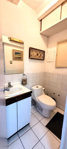 Oficina en Venta y Alquiler en Zona 10