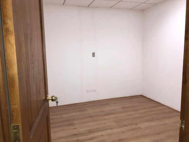 Edificio en Renta Zona 10 DR - Imagen 13