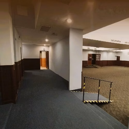 Amplio Local Comercial en Alquiler en Zona 10