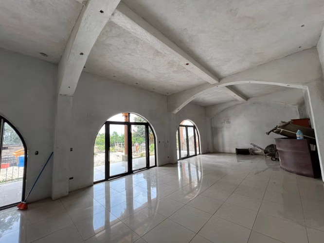 Hotel boutique en renta y venta, con área de restaurante y salón de eventos.