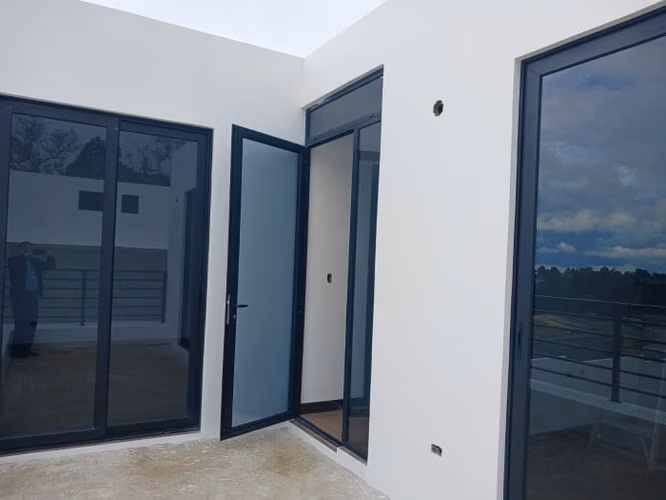 Casa en Venta en Carretera a El Salvador - Arrazola 2