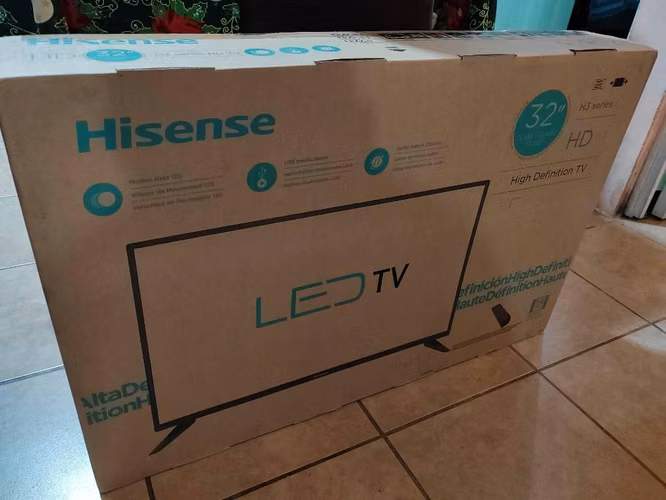 Televisor Hisense de 32"