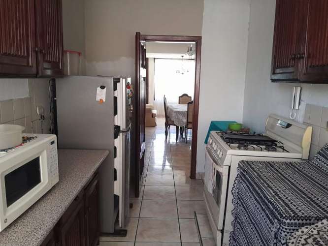 Apartamento Amueblado en Renta en Zona 9 - Imagen 5