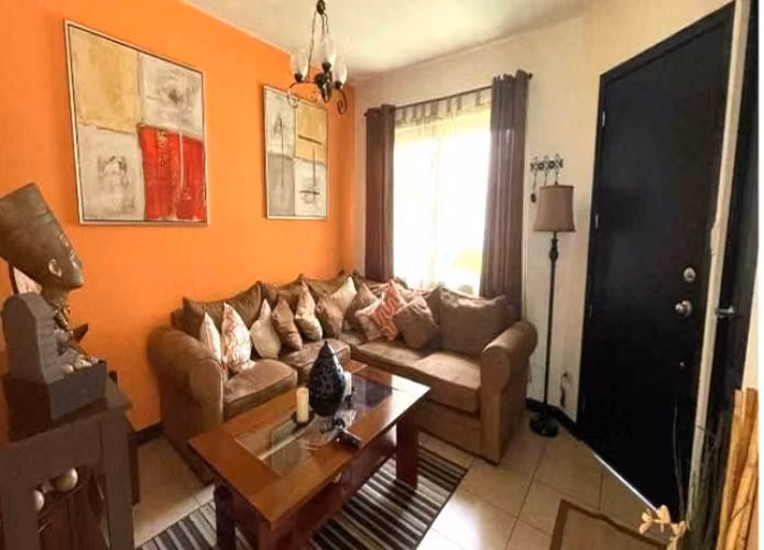 Casa en Venta en La Reserva, Carretera a El Salvador