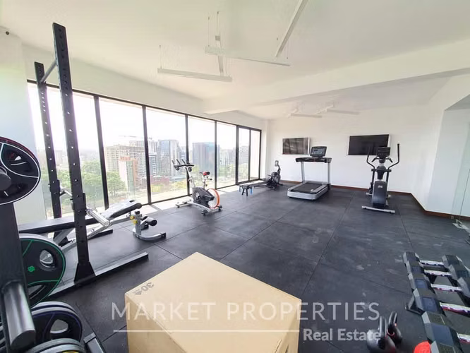 Apartamento en renta zona 10, de 1 habitación