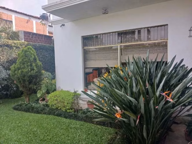 Casa y Apartamento en Venta Colonia Cotió Zona 2 Mixco - Imagen 4