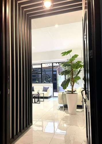 Amplio Apartamento en Venta en Zona 14 - Imagen 2