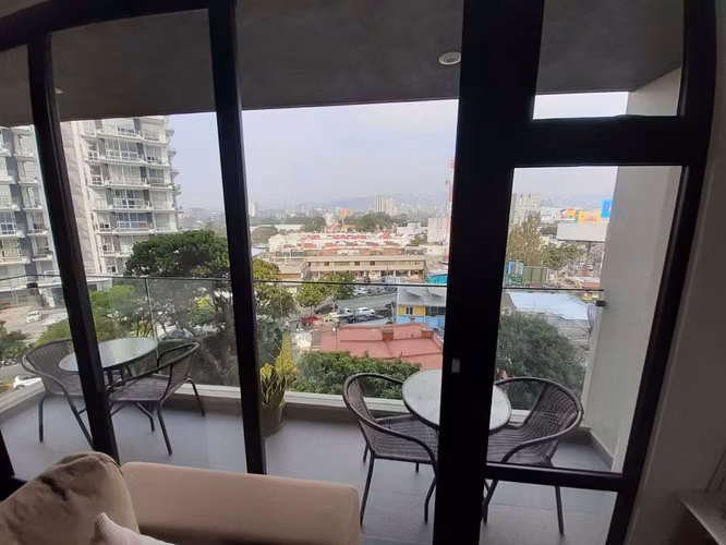 EDIFICIO IQ10 | Zona 10 | VENTA DE APARTAMENTO AMUEBLADO