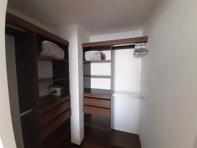 EDIFICIO IQ10 | Zona 10 | VENTA DE APARTAMENTO AMUEBLADO