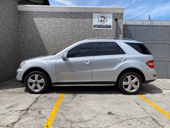 Mercedes-Benz ML 350 4Matic de Agencia Modelo 2010