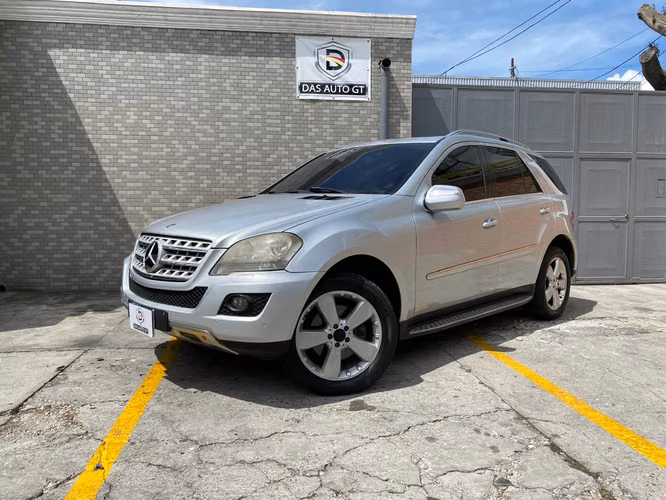 Mercedes-Benz ML 350 4Matic de Agencia Modelo 2010