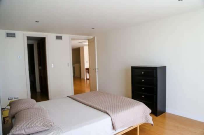 Apartamento en renta amueblado en zona 10 - Imagen 3
